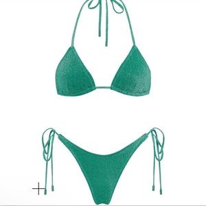 SOLD 🚫🚫🚫 Triangle Bikini